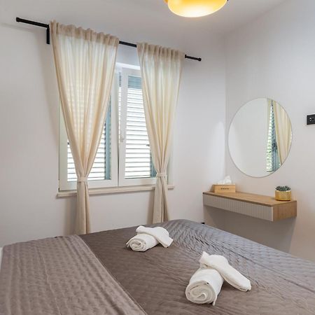Luxury Apartments Blue Moon - New Apartments Слано Екстер'єр фото